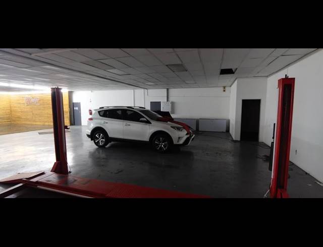 INDUSTRIAL PROPERTY TO RENT IN HATFIELD